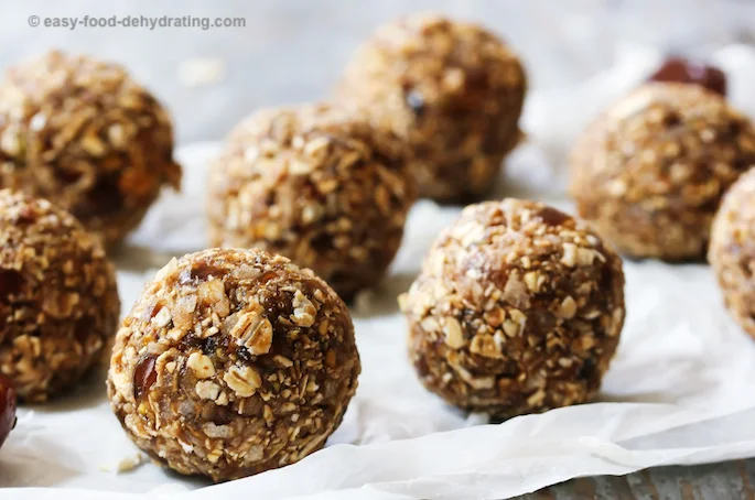 energy balls energy balls - CANVA
