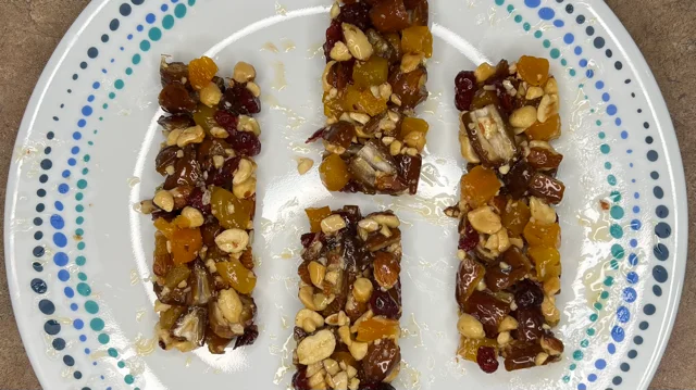 No-Bake Dried Fruit and Nut Bars... ooey gooey goodness! No-Bake Dried Fruit and Nut Bars on a plate